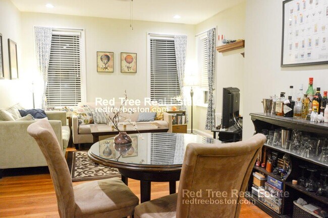 1404 Commonwealth Ave, Brighton, MA 02135 - photo 4