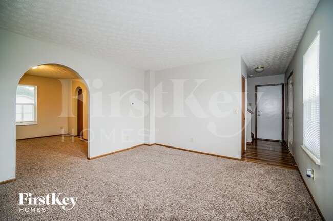 1904 Little Water Dr, Columbus, OH 43223 - photo 2