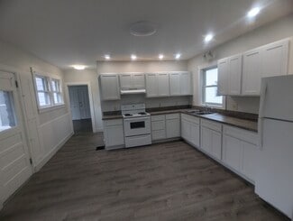 201 Division St Unit 201, Bennington, VT 05201