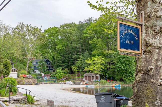 Lakendridge Club aims to foster a sense of community and provide for the Westminster community.