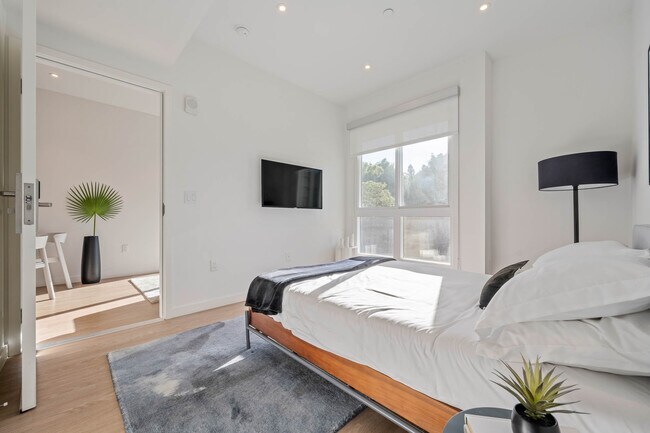 8820 Belford Ave unit 3062, Los Angeles, CA 90045 - photo 3