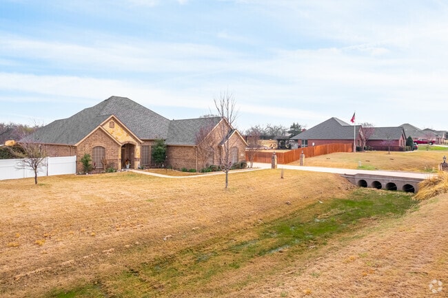 Homes in Rendon offer large front and backyards in Forth Worth, TX.