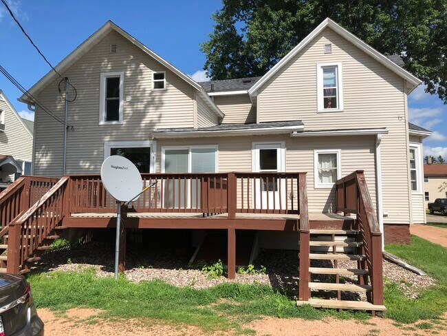 208 N Cleveland St unit A, Merrill, WI 54452 - photo 3