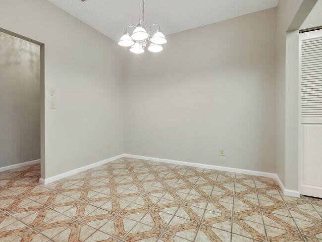 1594 the 12th Fairway, Wellington, FL 33414 - photo 5