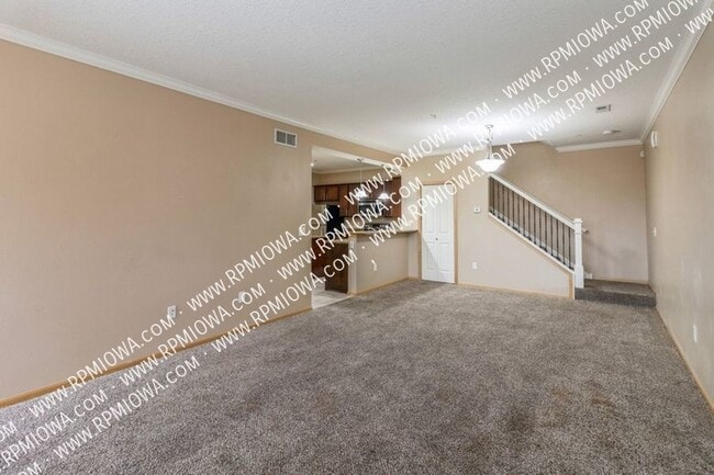 574 84th St, West Des Moines, IA 50266 - photo 3