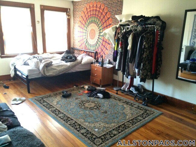 14 Gardner St unit 2F, Allston, MA 02134 - photo 6