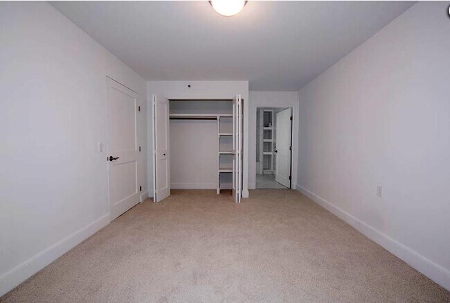 26 Exeter St unit 411, Boston, MA 02116 - photo 5
