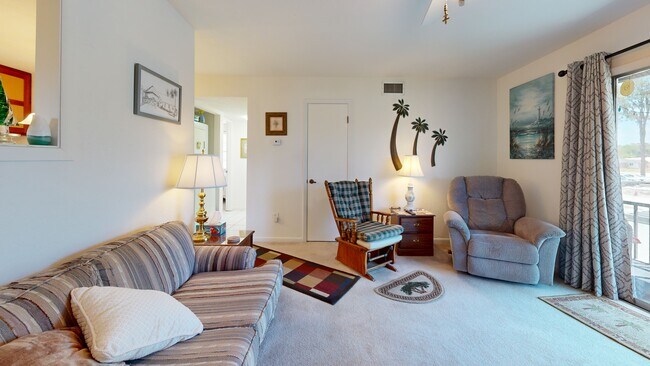 1640 Juno Trail unit 205B, Astor, FL 32102 - photo 2