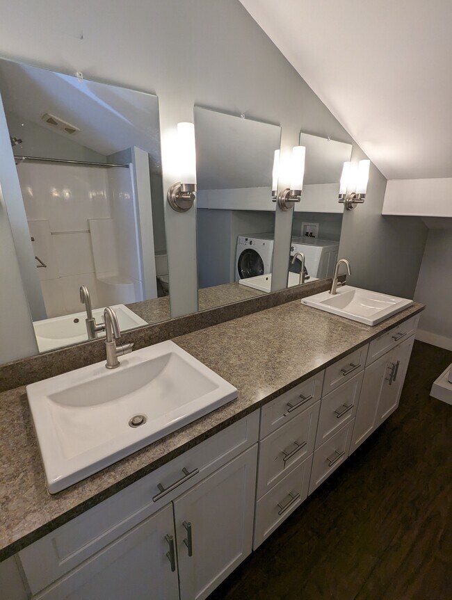 401 State St unit 20, Erie, PA 16501 - photo 5