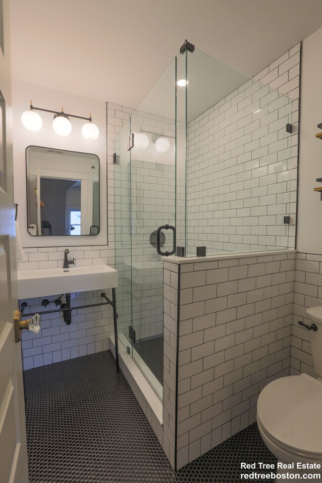 44 Winslow Rd, Brookline, MA 02446 - photo 6