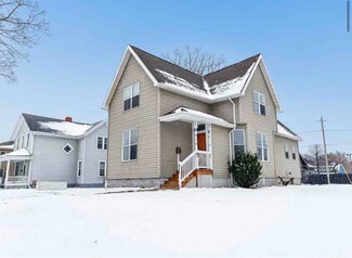 625 N Maple Ave, Green Bay, WI 54303