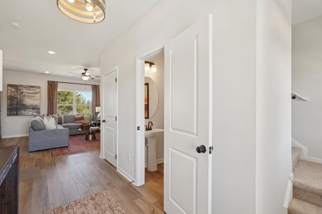 8 Garden Court South NW, Rome, GA 30165 - photo 4