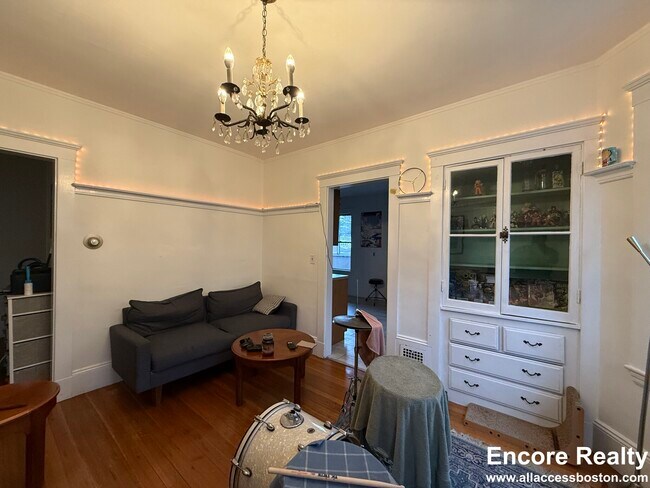 39 Turner St unit 3, Brighton, MA 02135 - photo 2