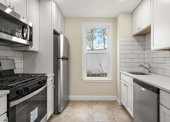 10 Royal St unit 1, Allston, MA 02134 - photo 3
