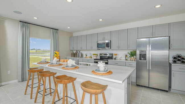 2076 Babbling Brook Blvd, Auburndale, FL 33823 - photo 4