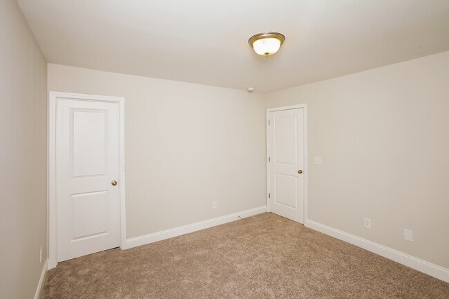 122 Sidney Walk Ln, Columbia, SC 29210 - photo 7