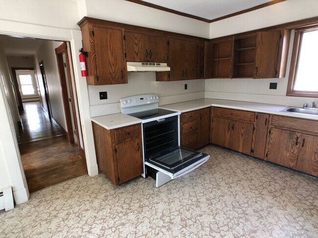 258 Brunswick St unit B, Old Town, ME 04468 - photo 5