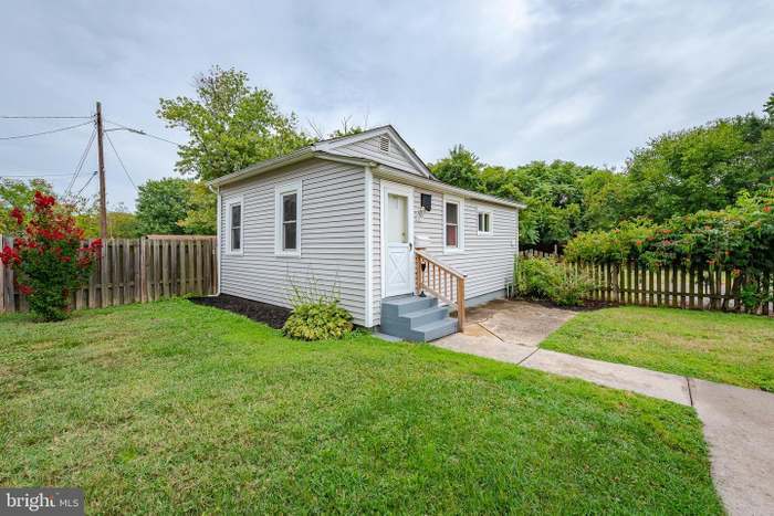 1007 Church St, Brooklyn, MD 21225 - photo 1