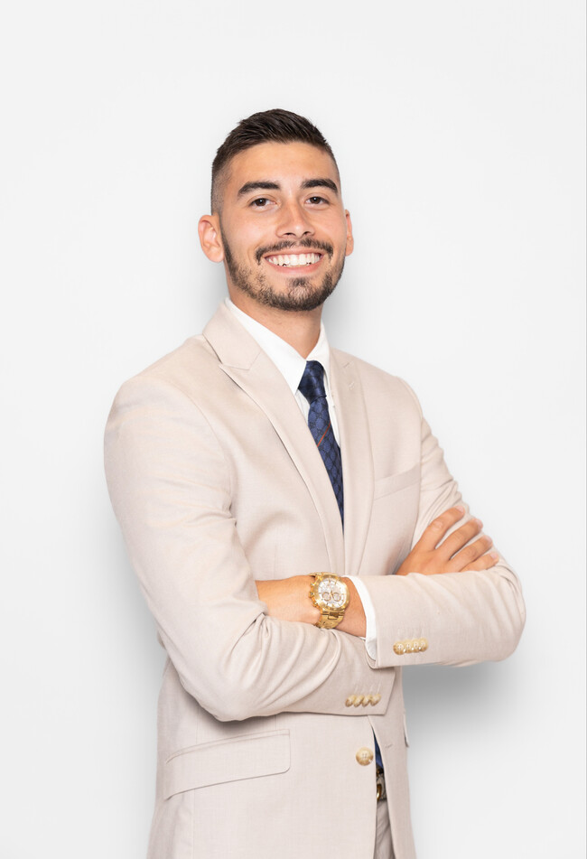 Agent Photo