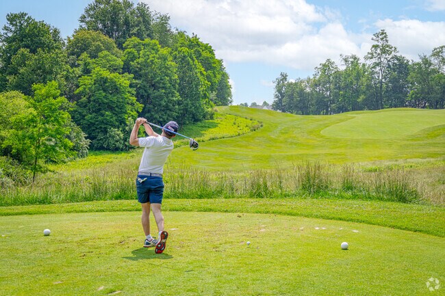 Waverly Woods Golf Course is a beautiful 18 hole golf course in Waverly Woods, MD.