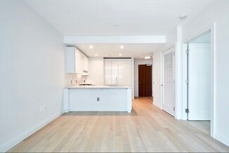 60 6th Ave Unit 2, Quincy, MA 02169