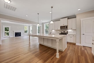 788 Compass Rose Ln, Supply, NC