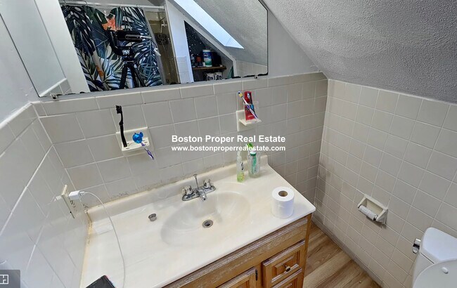 40 Brainerd Rd unit 3, Allston, MA 02134 - photo 6