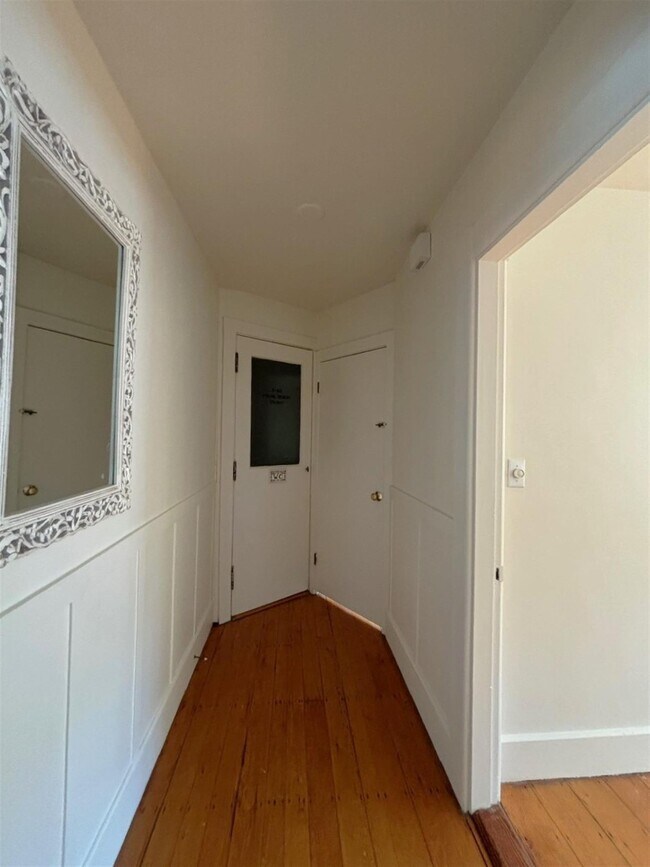 302 Brookline St unit 302, Cambridge, MA 02139 - photo 5