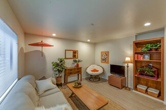 647-649 W 2nd Ave, Chico, CA 95926
