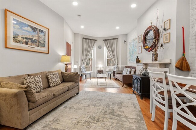 57 Appleton St unit 2, Boston, MA 02116 - photo 2