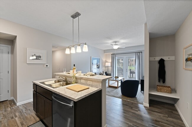 Allston Pointe, Columbus, OH 43235 - photo 5