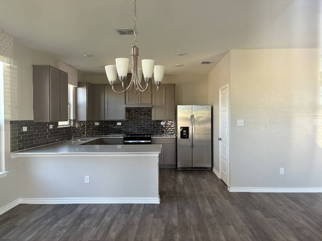 104 Bass Ln, New Braunfels, TX 78130 - photo 5