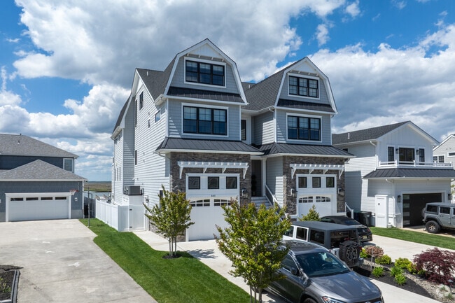 Contemporary homes in Brigantine offer boat docks, for convenience with the bay in your back yard.