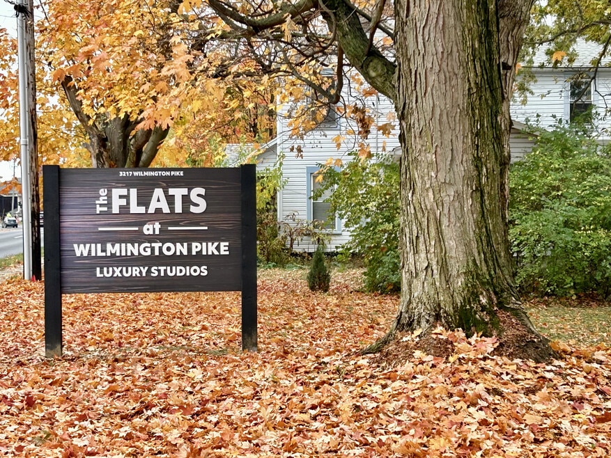 The Flats at Wilmington Pike - Newly Renov...