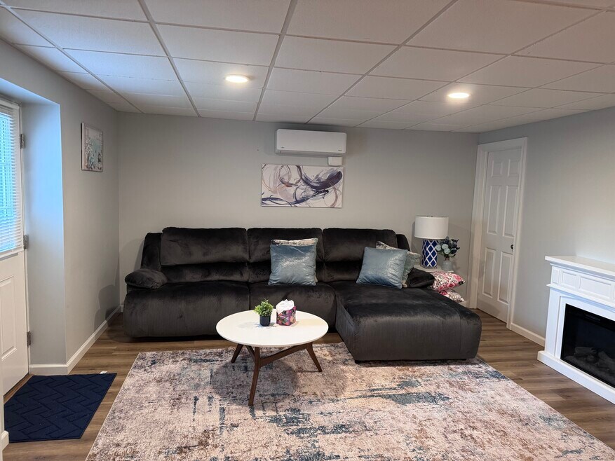 27 Old Orchard Rd unit 27A, Calverton, NY 11933 - photo 1