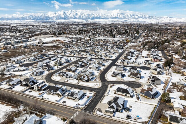 Enjoy mountain views from spacious, new homes in Providence.