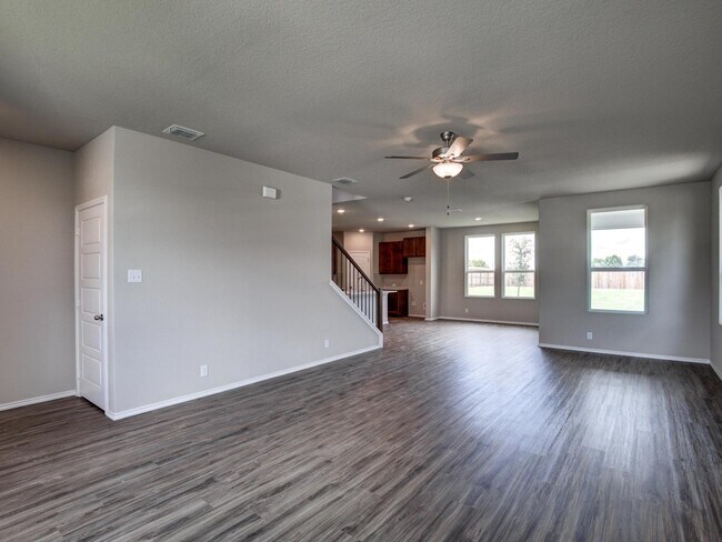 2801 Paria Canyon St unit 36497522, Converse, TX 78109 - photo 6