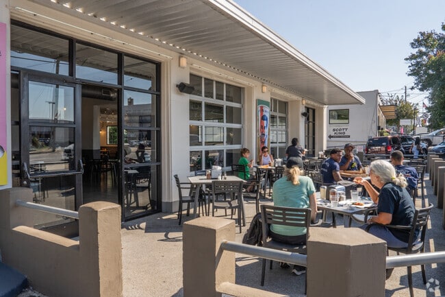 Castlewood residents dine in on the patio when the weather is nice at Fellini's Pizza.