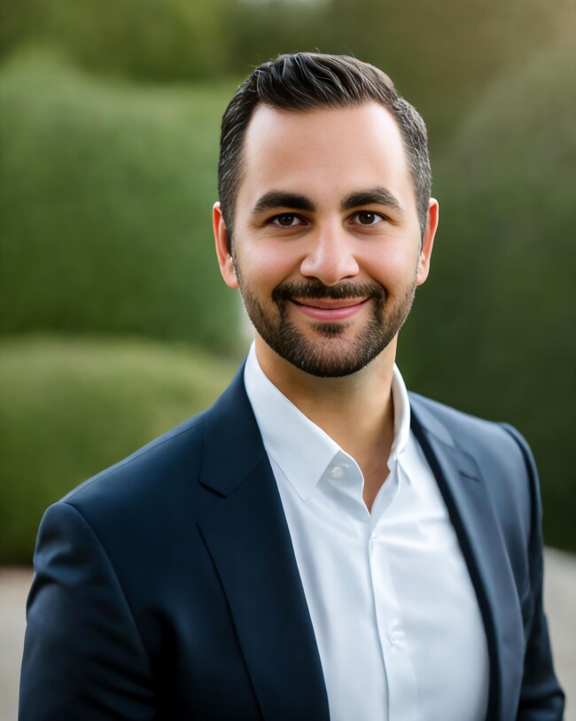 Agent Photo
