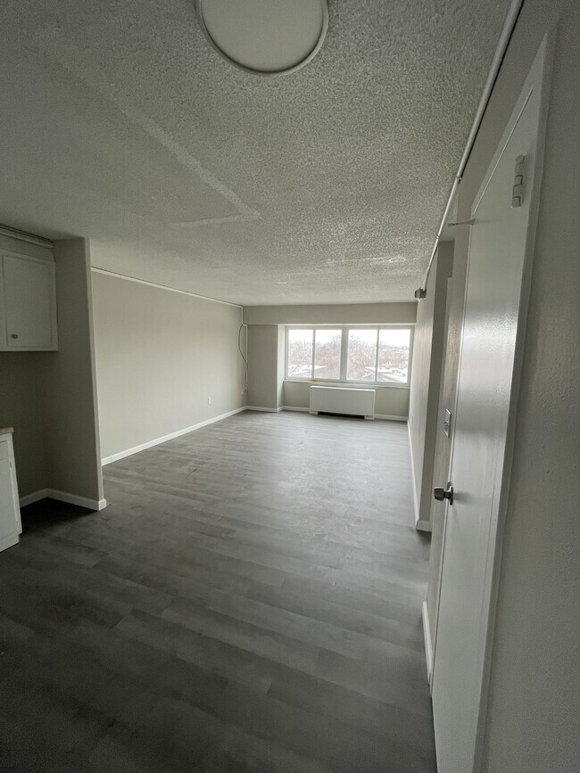 Independence Towers, Independence, MO 64056 - photo 4