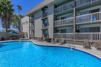 5025 E Pacific Coast Hwy, Long Beach, CA 90815