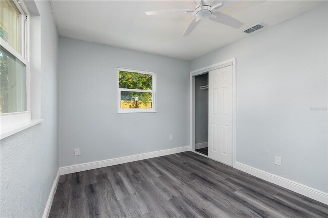 1709 W Perio St, Tampa, FL 33612 - photo 7