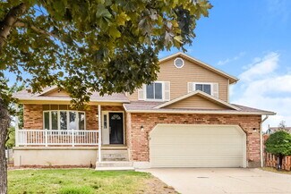 1433 W 1800 N, Clinton, UT 84015