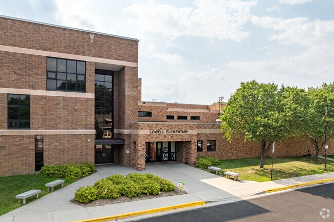 Lowell Elementary School serves students PK, K-5.