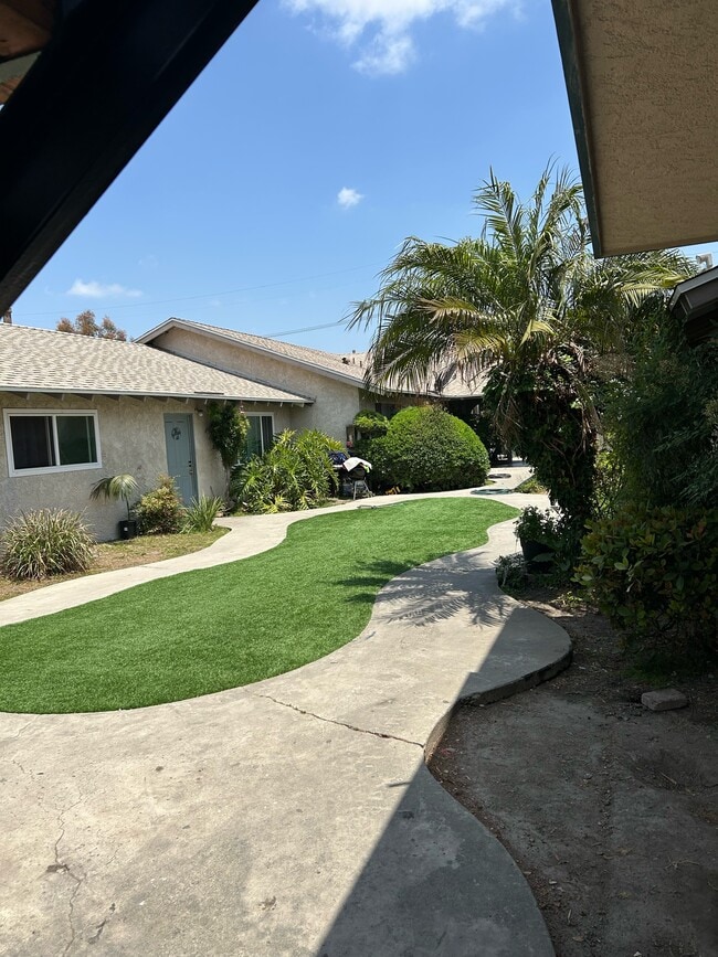 5941 Kingman Ave unit 5, Buena Park, CA 90621 - photo 3