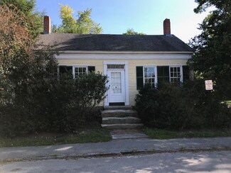 35 Noble St Unit 1, Brunswick, ME 04011