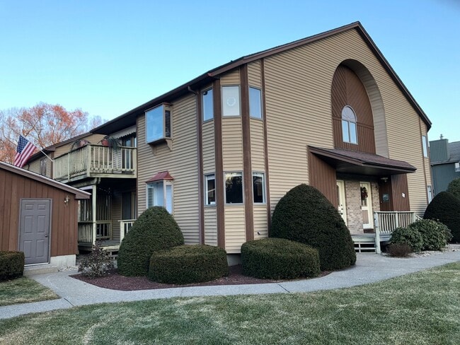 163 Pine Grove Dr, South Hadley, MA 01075 - photo 2