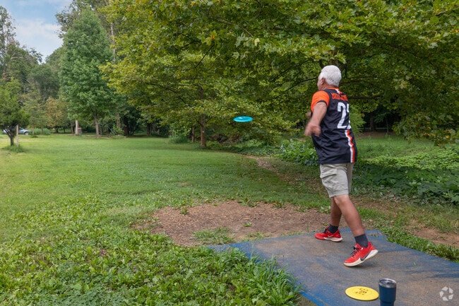 Meadowcreek disc golf course and community gardens are in Barracks-Rugby.