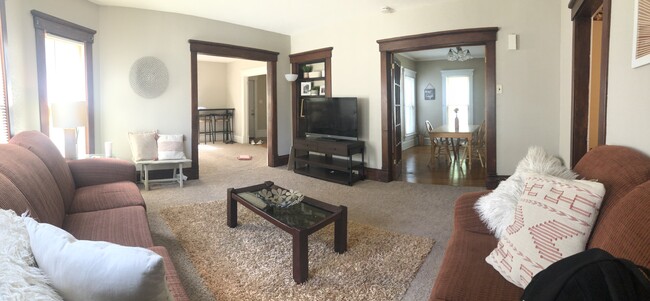 514 Walnut St, Cedar Falls, IA 50613 - photo 6