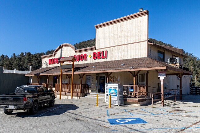 Mountain View Mini Mart, your convenient stop in Lake of the Woods.